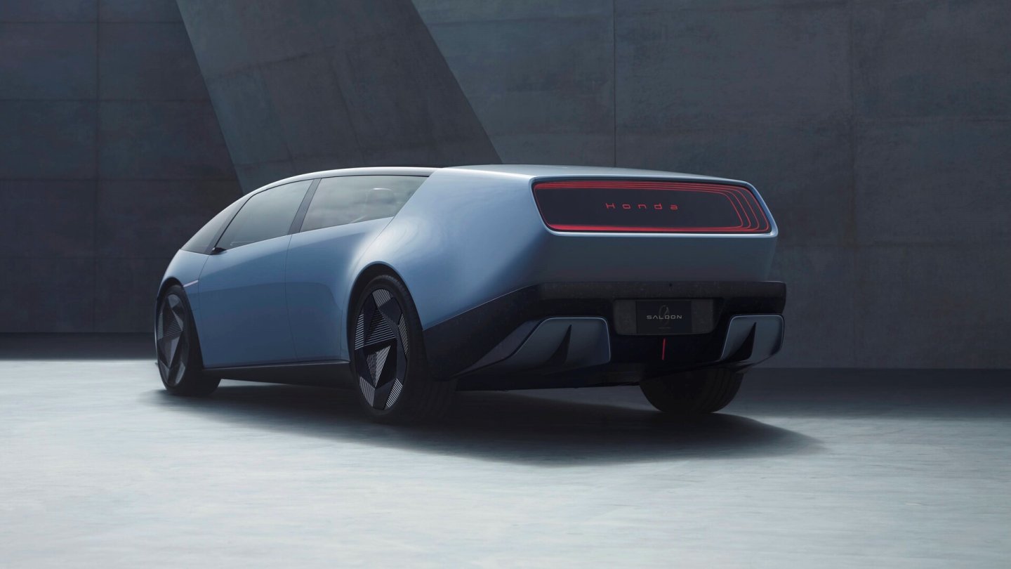 Die Honda-Elektro-Limousine verzichtet auf eine Heckscheibe. Die Honda-Elektro-Limousine verzichtet auf eine Heckscheibe.