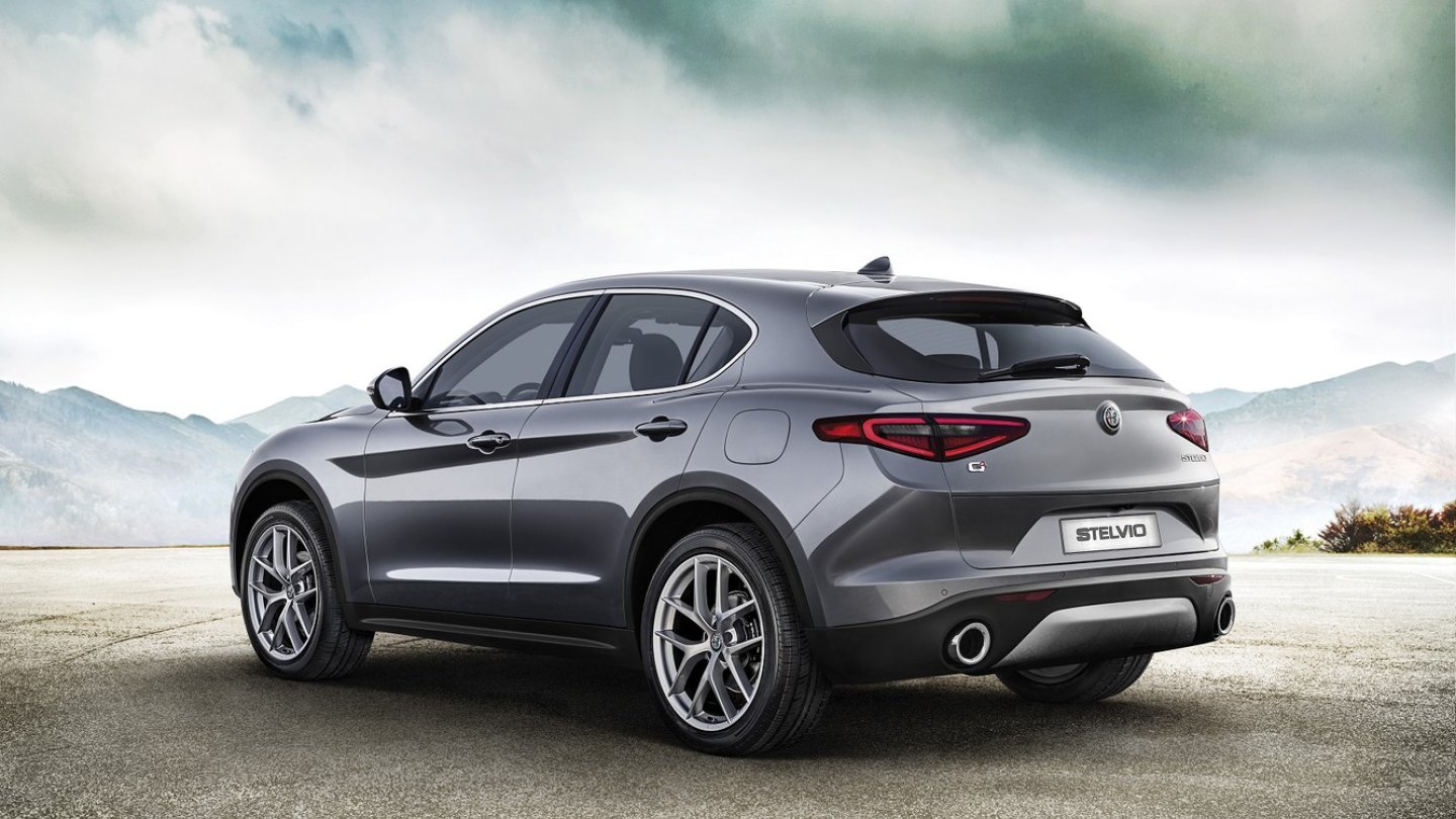 Der 280 PS-Turbo atmet durch zwei dicke Endrohre aus. Der 280 PS-Turbo atmet durch zwei dicke Endrohre aus.