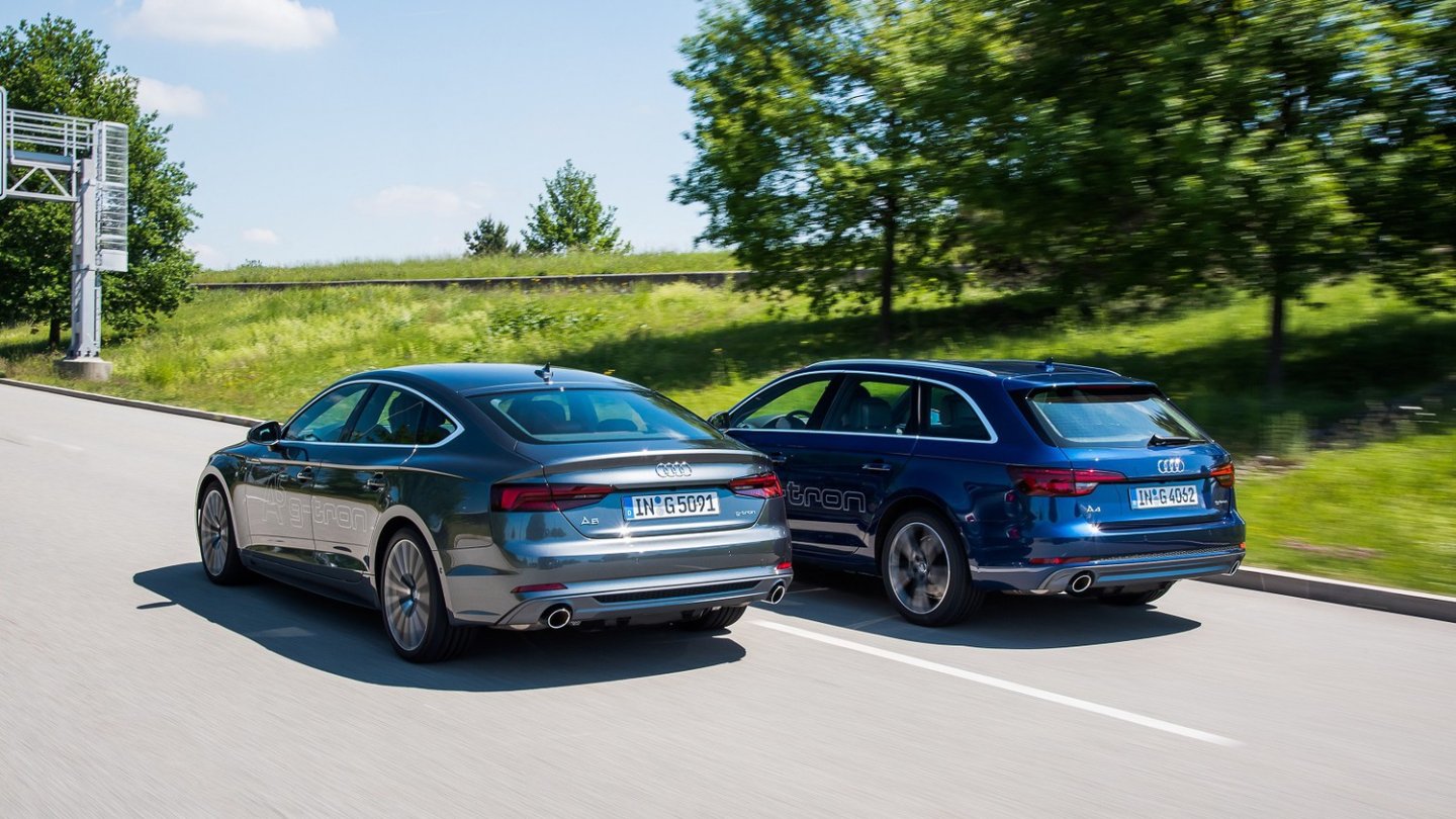 Links der A5 Sportback, rechts der A4 Avant. Links der A5 Sportback, rechts der A4 Avant.
