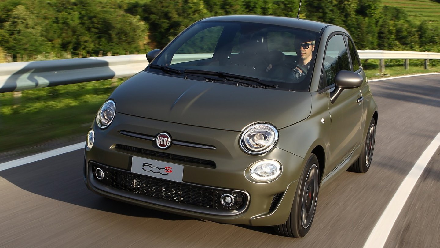 Vor allem Kleinwagen wie der Fiat 500 werden oft als All-Inclusive-Leasingpaket vermarktet. Dennoch lohnt ein Autoversicherungsvergleich vorab. Vor allem Kleinwagen wie der Fiat 500 werden oft als All-Inclusive-Leasingpaket vermarktet. Dennoch lohnt ein Autoversicherungsvergleich vorab.