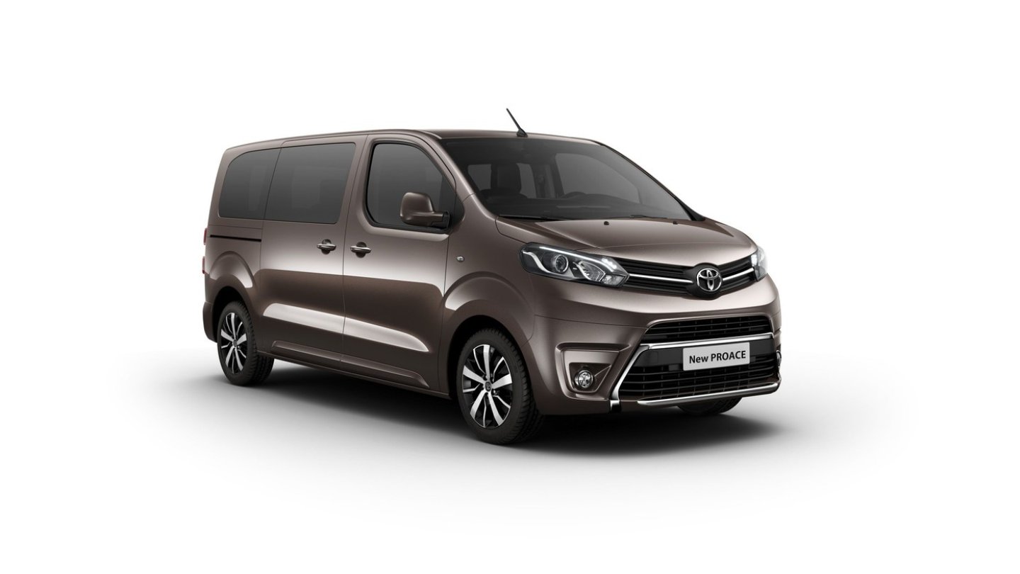 Der Toyota Proace streckt seine Nase spitzer in die Luft. Der Toyota Proace streckt seine Nase spitzer in die Luft.