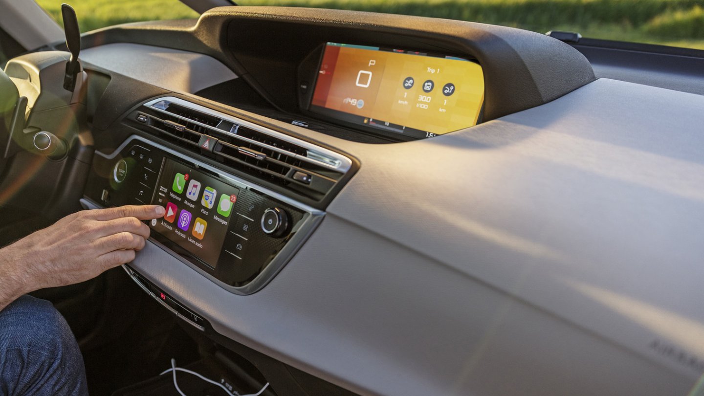 Der Touchscreen soll jetzt besser bedienbar sein. Zeit wird es! Der Touchscreen soll jetzt besser bedienbar sein. Zeit wird es!