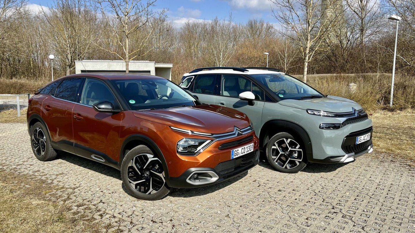 Citroëm C4 und C3 Aircross: Die Marke steht für praktische Autos mit hohem Komfort. Citroëm C4 und C3 Aircross: Die Marke steht für praktische Autos mit hohem Komfort.
