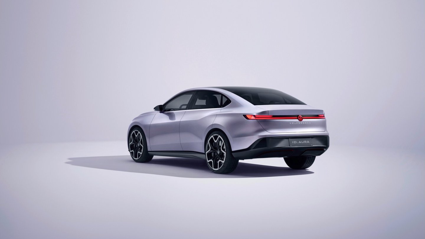 Die Limousine auf Basis der Studie ID.Aura soll preissenible Kunden ansprechen - wohl auch als Jetta. Die Limousine auf Basis der Studie ID.Aura soll preissenible Kunden ansprechen - wohl auch als Jetta.