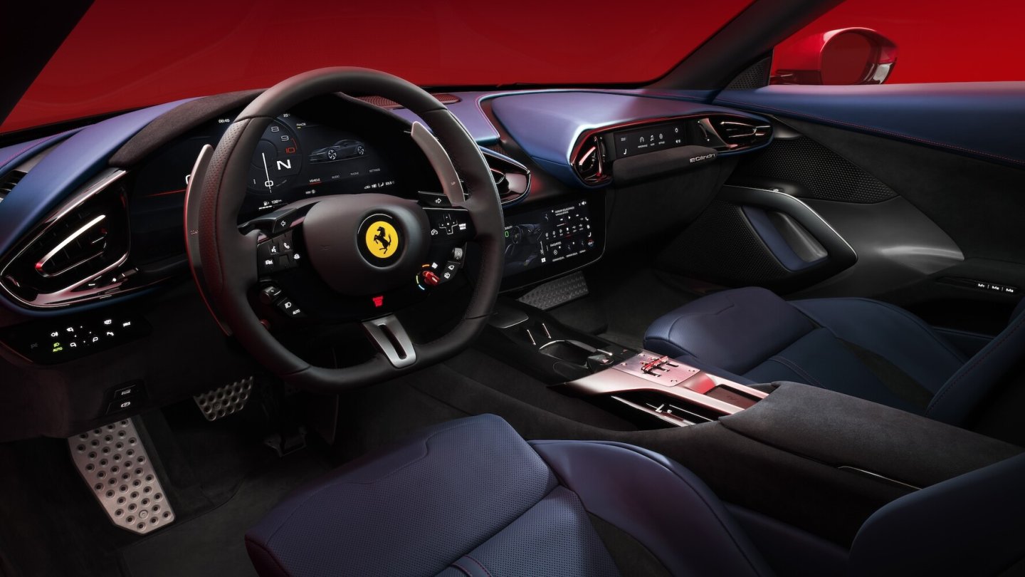 Das digitale Cockpit des neuen Ferrari 12Cilindri. Das digitale Cockpit des neuen Ferrari 12Cilindri.