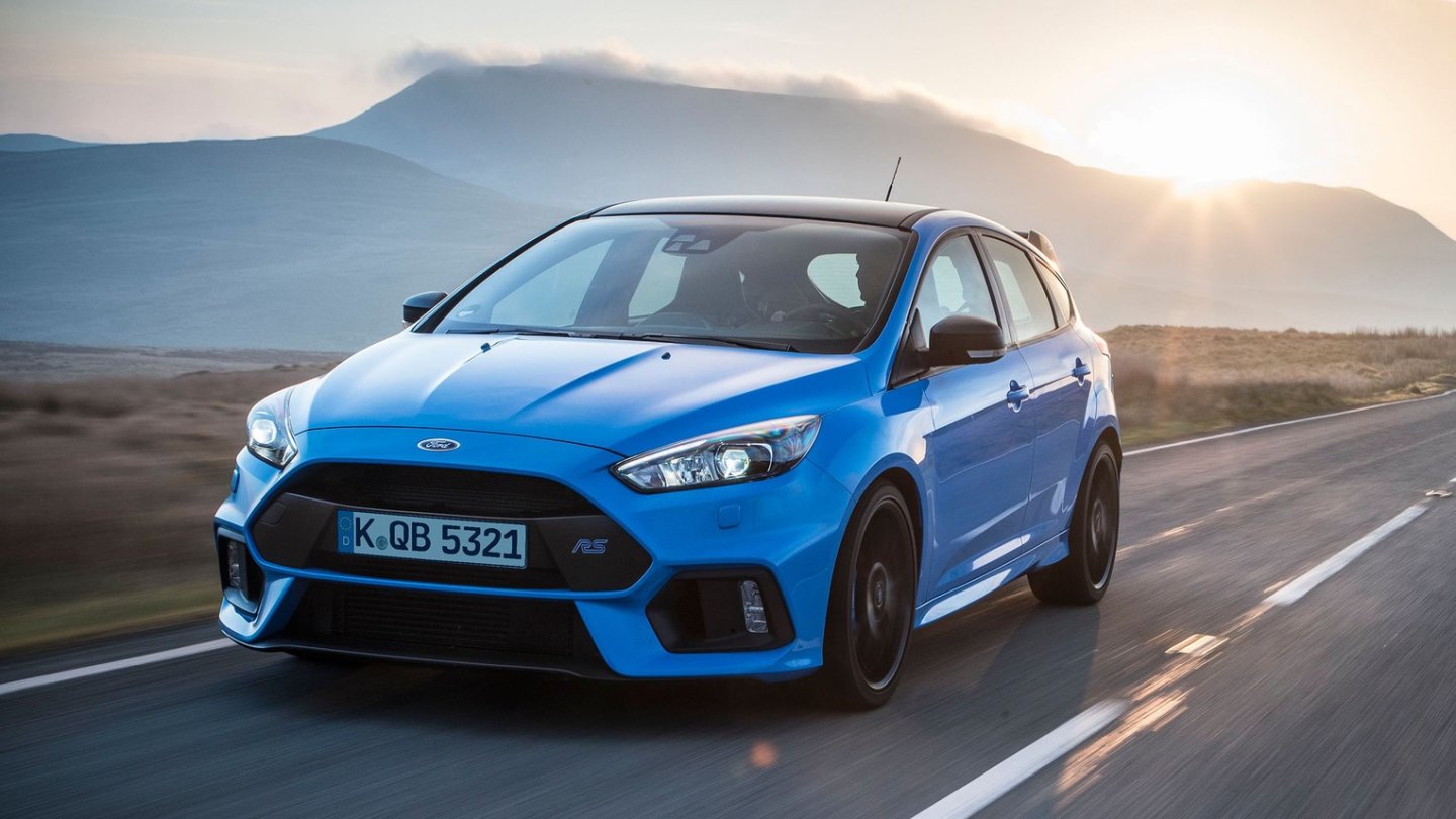 Ford Focus RS Blue & Black