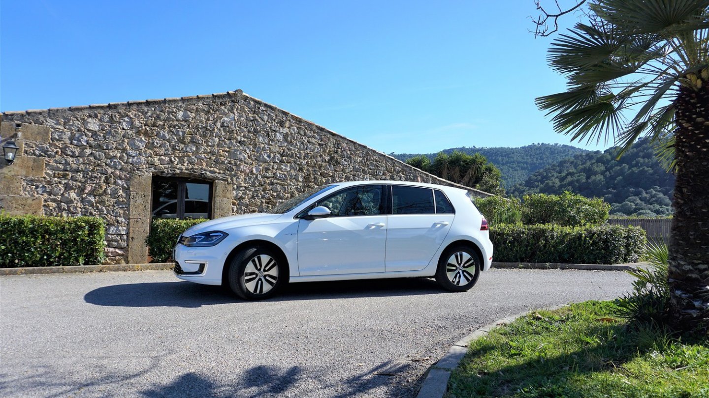 Der VW e-Golf ist auch als Gebrauchtwagen auf dem Markt. Der VW e-Golf ist auch als Gebrauchtwagen auf dem Markt.