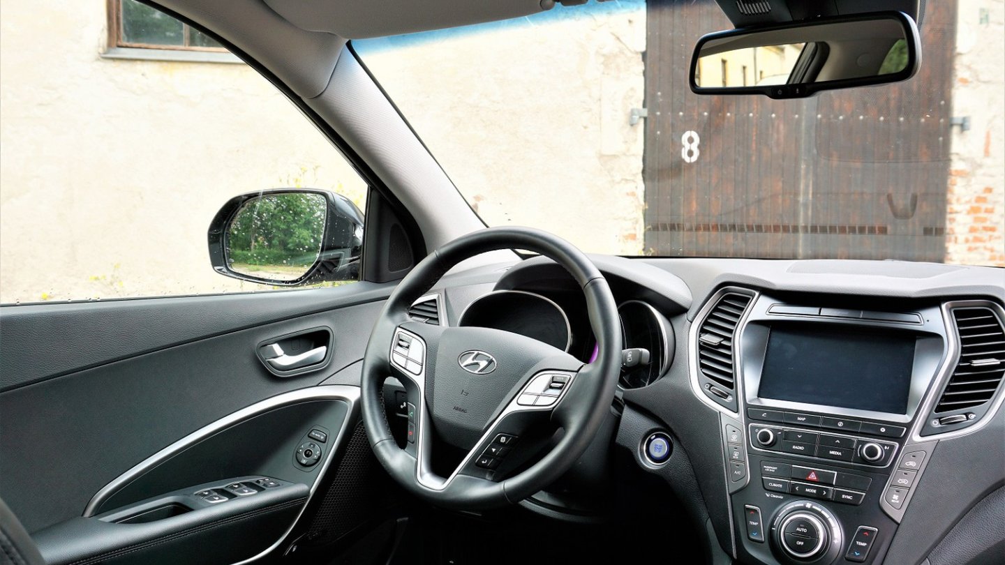 Das Cockpit trägt noch Knopfmode, aber alles ist gut bedienbar. Das Cockpit trägt noch Knopfmode, aber alles ist gut bedienbar.