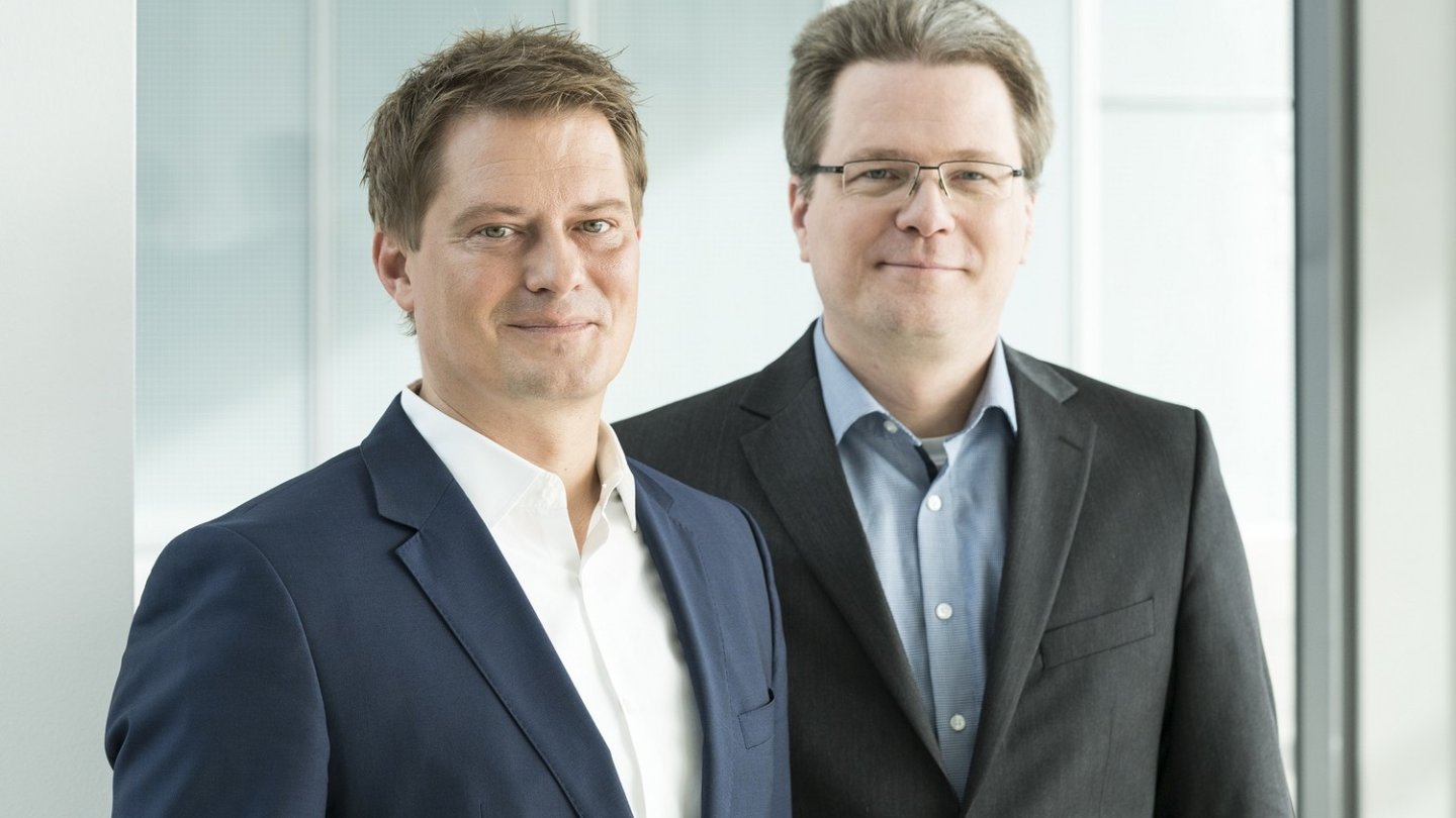 Dr. Michael Hajesch von BMW und Marcus Groll von Porsche leiten die neue Firma. Dr. Michael Hajesch von BMW und Marcus Groll von Porsche leiten die neue Firma.