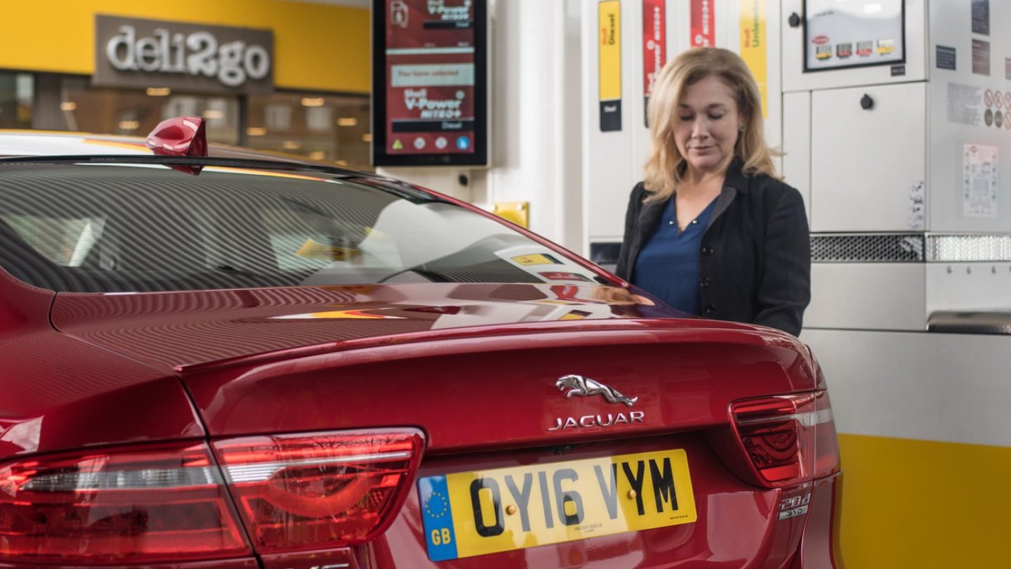 Jaguar Land Rover In-Car Payment