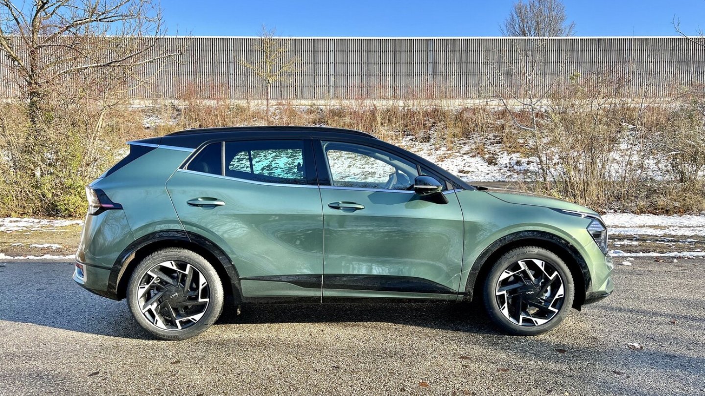 Die Farbe des Testwagens hießt Experience-Green. Die Farbe des Testwagens hießt Experience-Green.