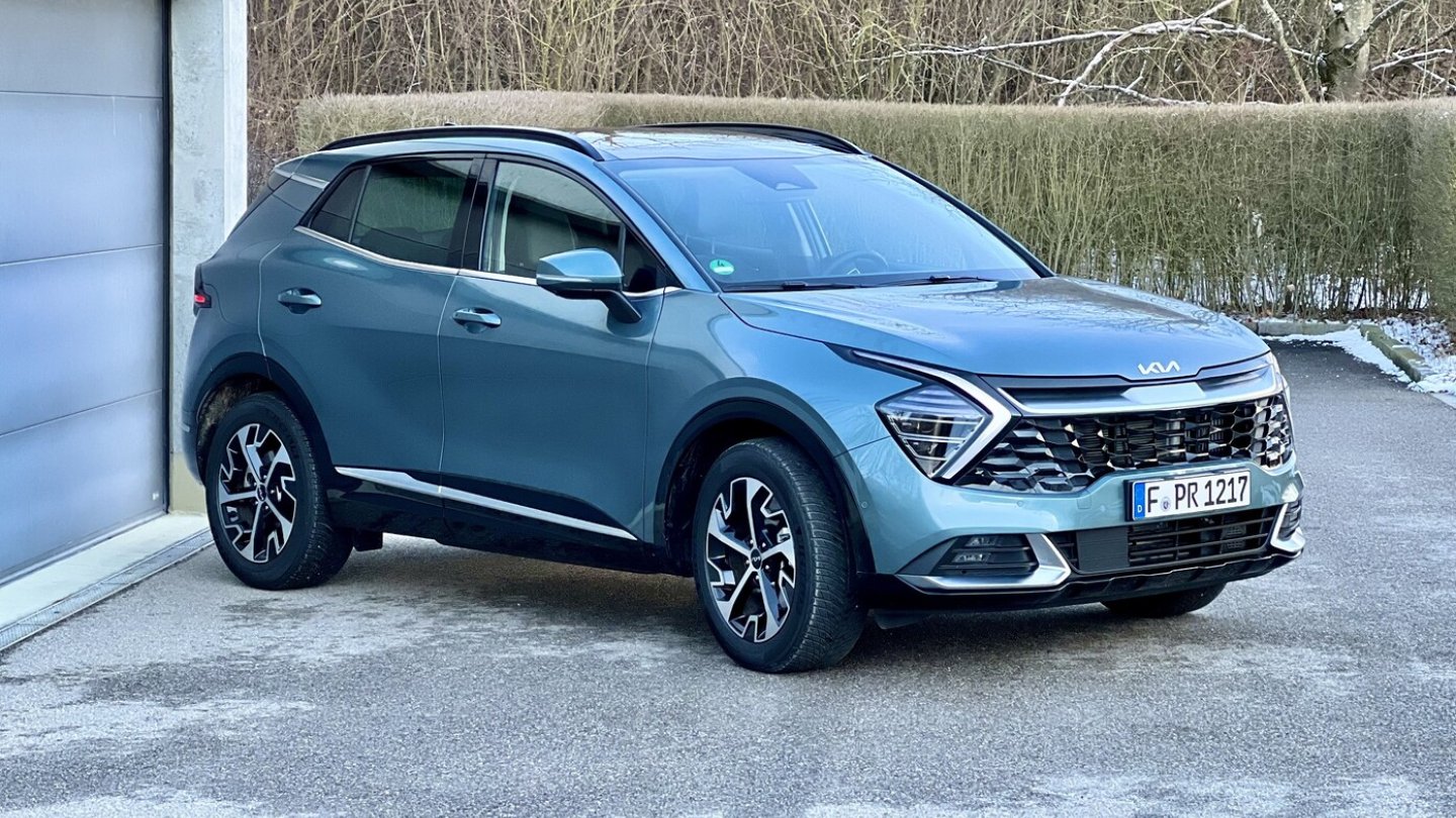 In Deutschland wird der Kia Sportage Hybrid mit 230 PS nicht angeboten. In Deutschland wird der Kia Sportage Hybrid mit 230 PS nicht angeboten.