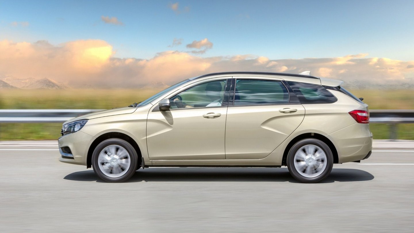 Lada Vesta SW Springtime 2019