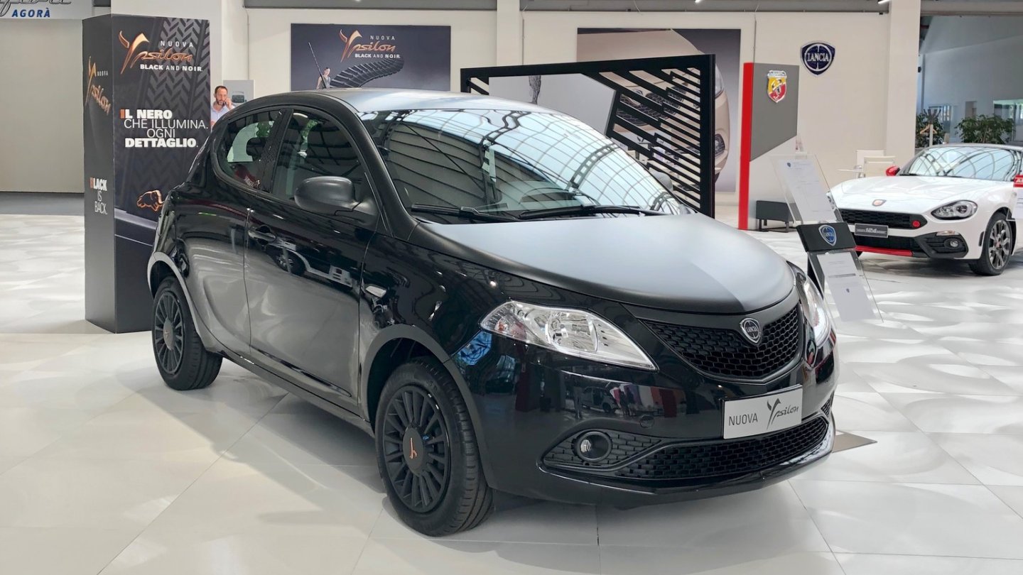 Lancia Ypsilon