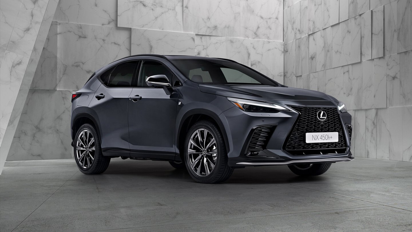 Lexus NX (2021)