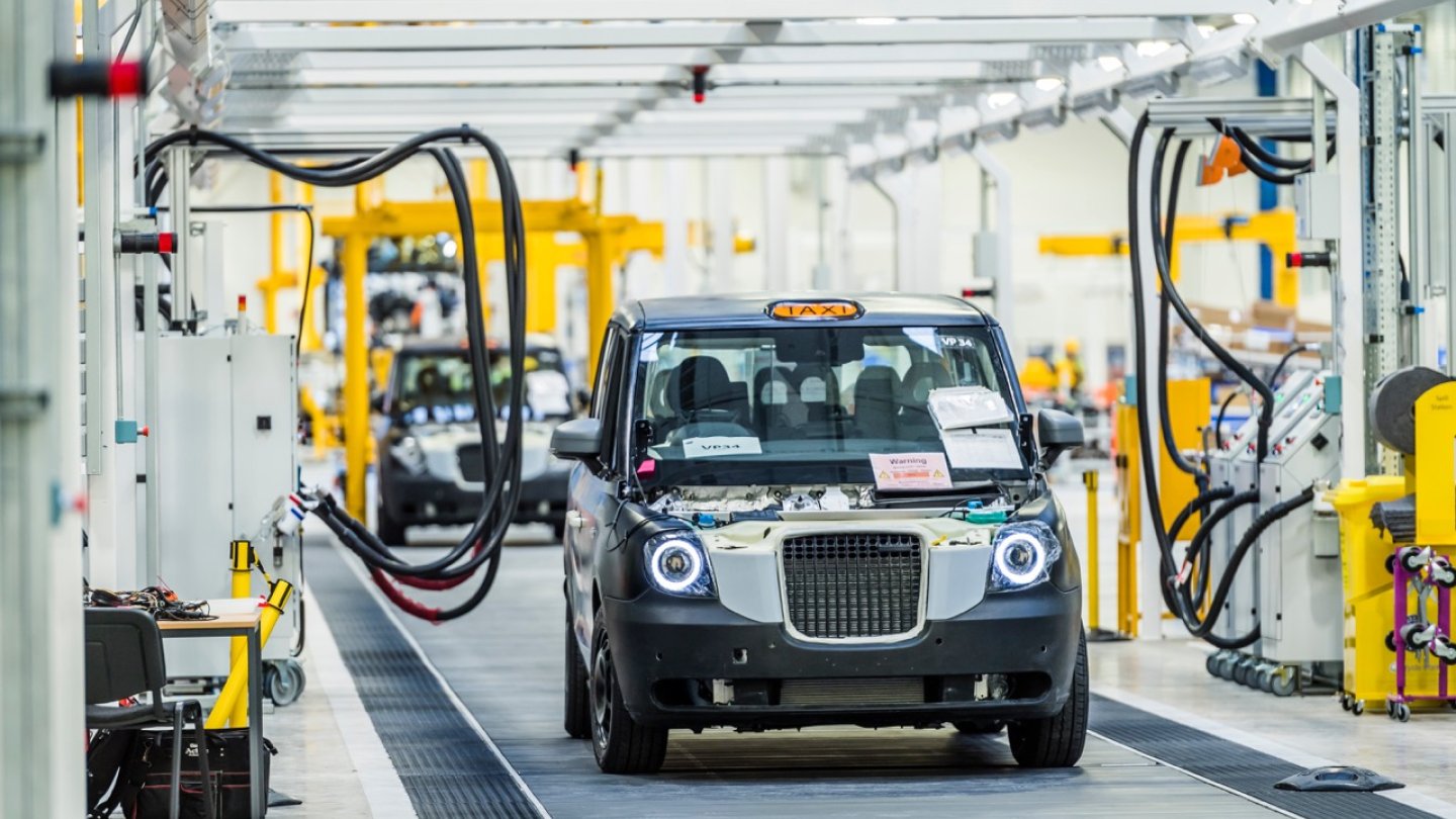 Startschuss: In einer neuen Fabrik begann die Produktion des neuen London-Taxi TX5. Startschuss: In einer neuen Fabrik begann die Produktion des neuen London-Taxi TX5.