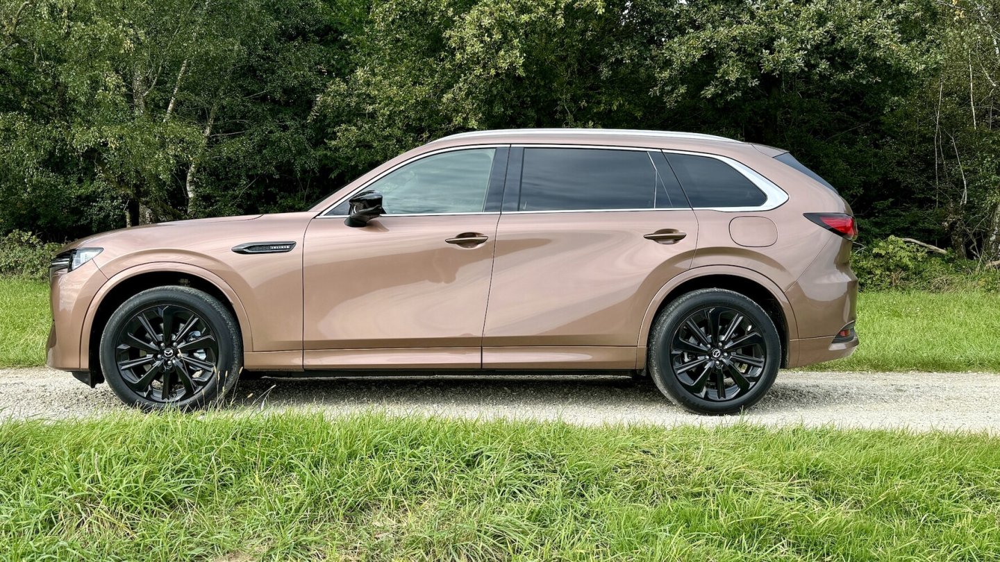 Der Mazda CX-80 ist fast fünf Meter lang. Der Mazda CX-80 ist fast fünf Meter lang.