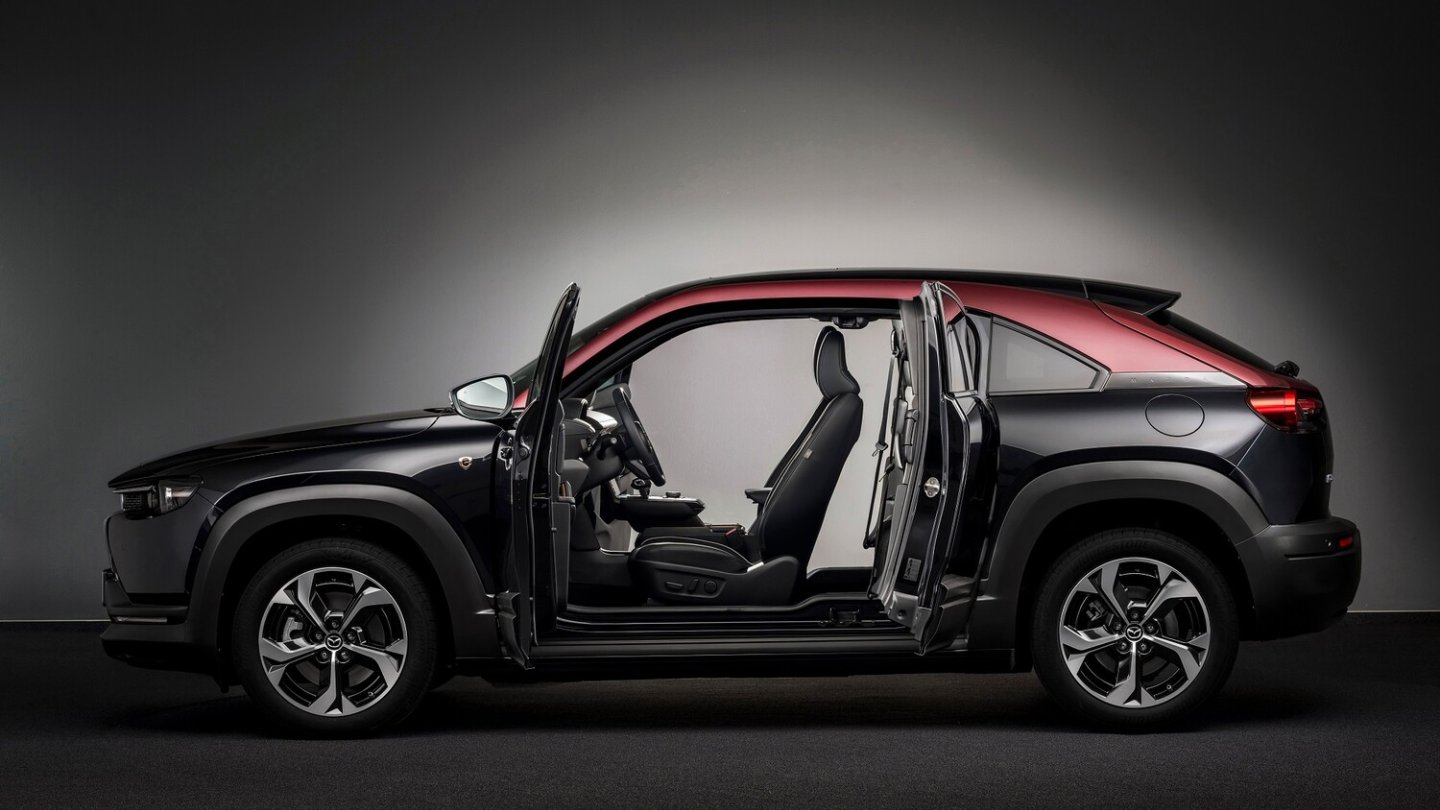 Ab Anfang Februat ist der Mazda MX-30 R-EV bestellbar. Ab Anfang Februat ist der Mazda MX-30 R-EV bestellbar.