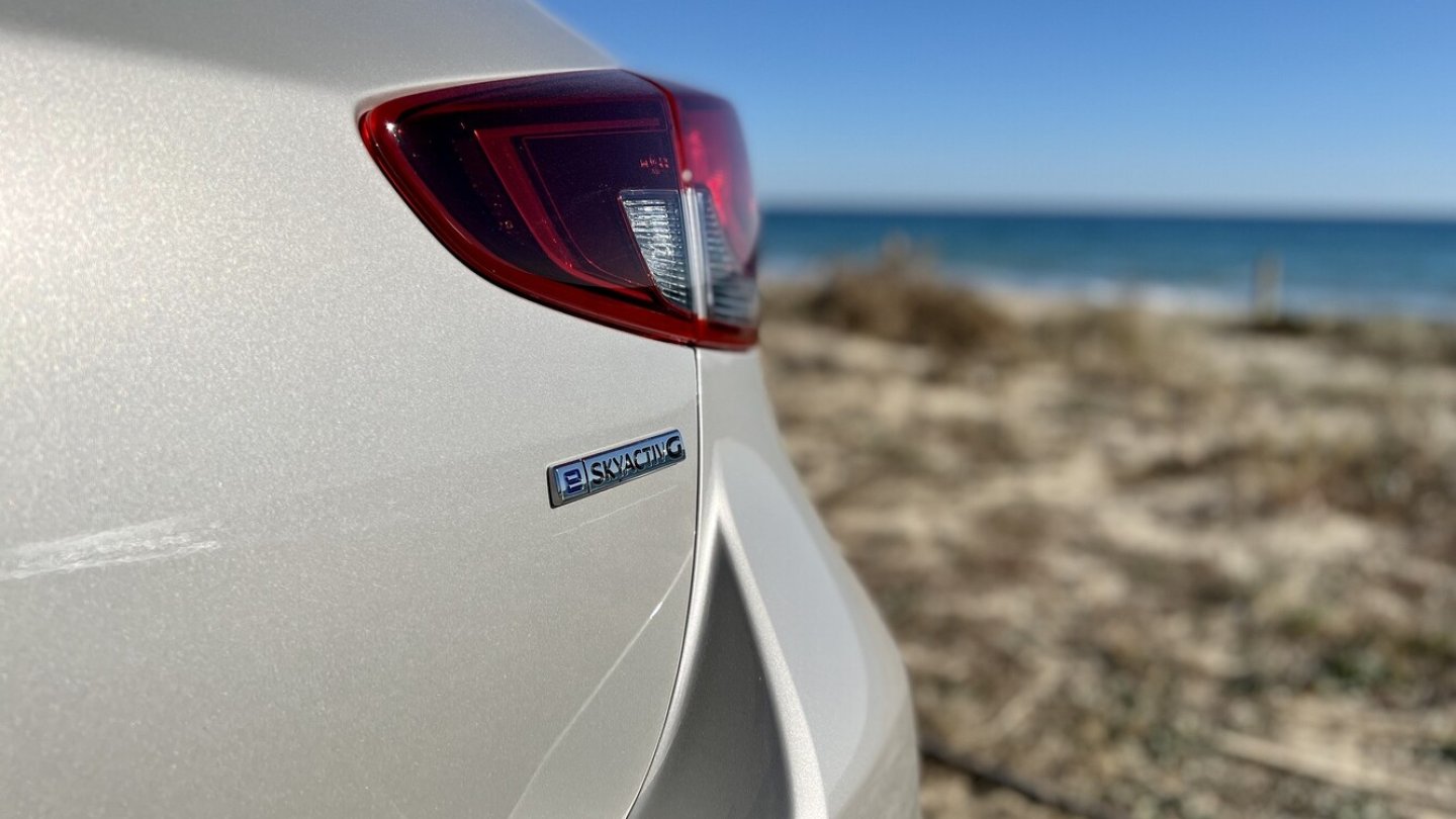 Der Mildhybrid heißt e-Skyactiv G. Der Mildhybrid heißt e-Skyactiv G.