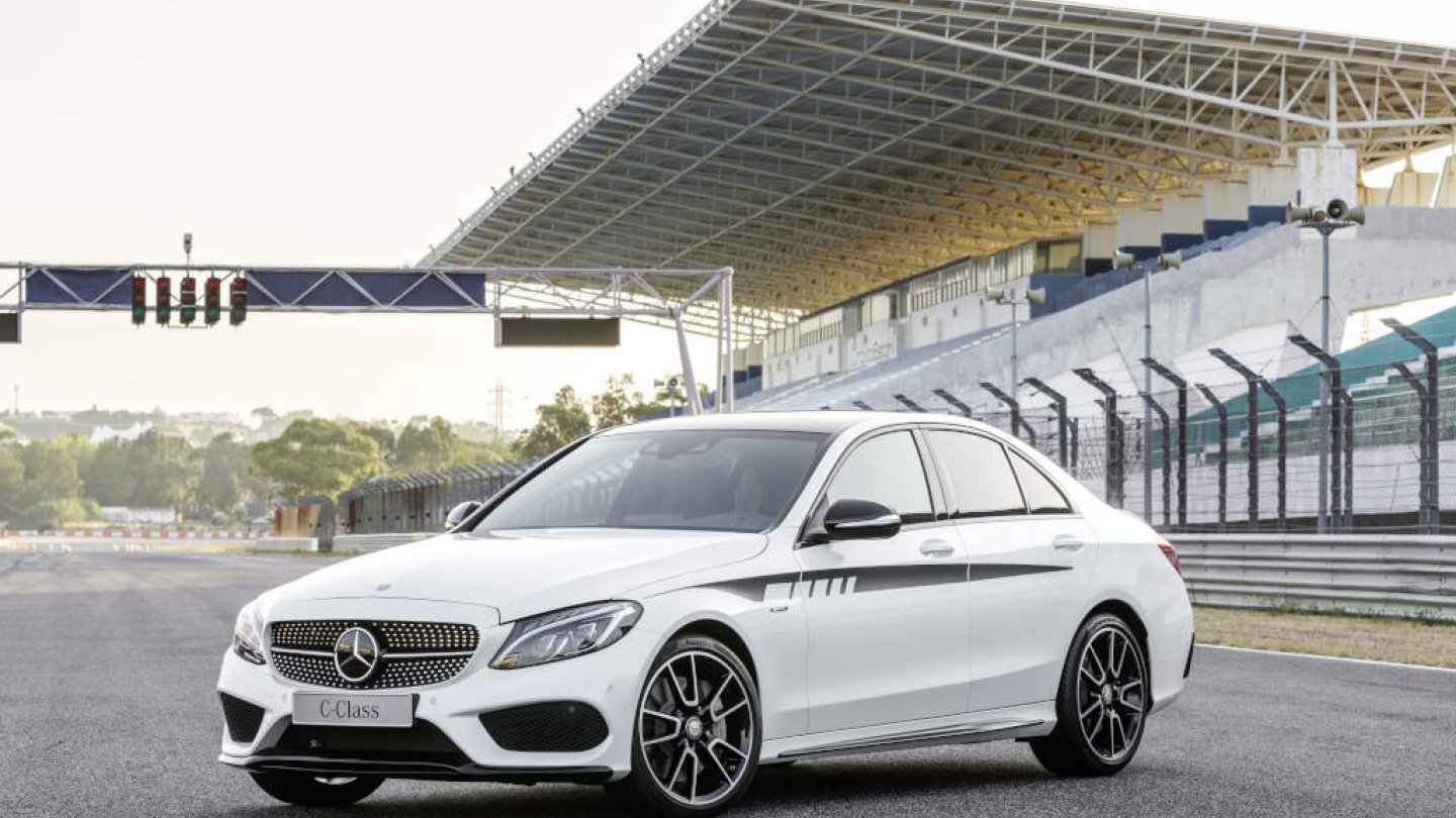Der geht am besten: Die C-Klasse als Limousine (Foto) oder T-Modell. Der geht am besten: Die C-Klasse als Limousine (Foto) oder T-Modell.