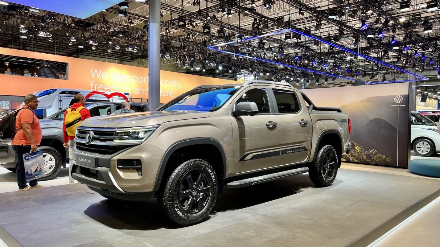 Der VW Amarok teilt sich mit dem Ford Ranger die technische Basis. Der VW Amarok teilt sich mit dem Ford Ranger die technische Basis.