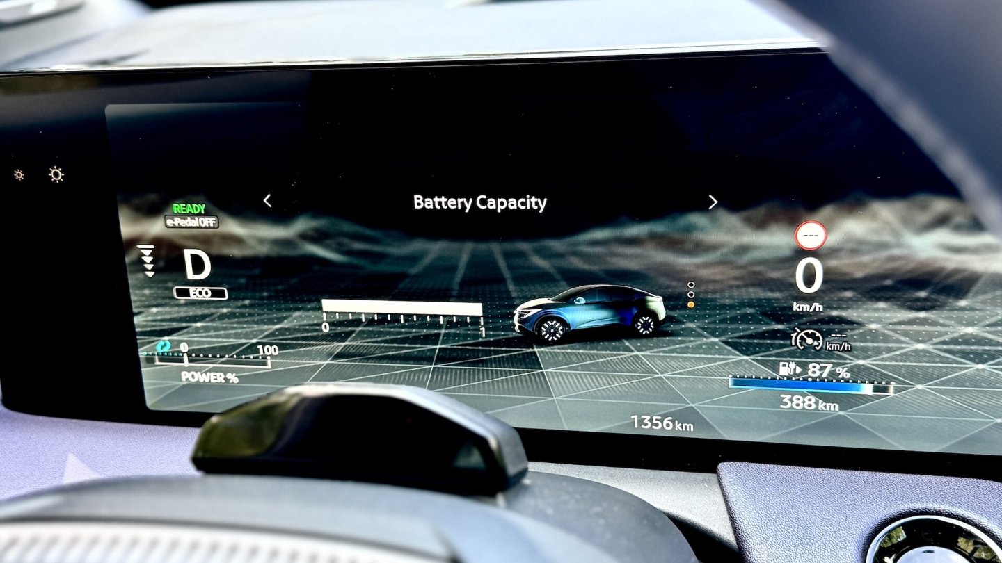 Nach Norm soll der Nissan Leaf mit dem größeren 75-kWh-Akku bis zu 604 Kilometer weit kommen.