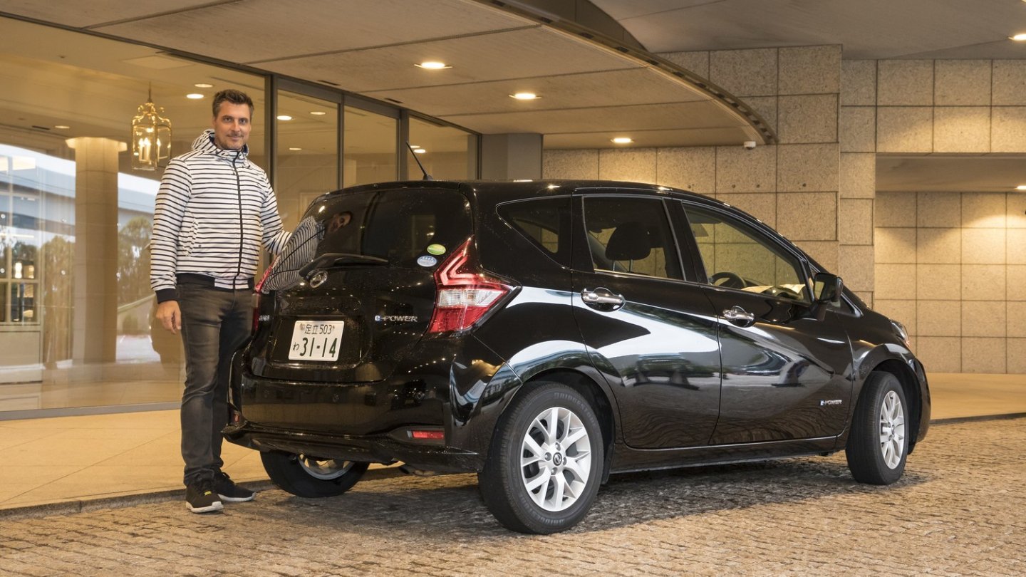 Der Nissan Note E-Power kostet in Japan circa 14.000 Euro. Der Nissan Note E-Power kostet in Japan circa 14.000 Euro.