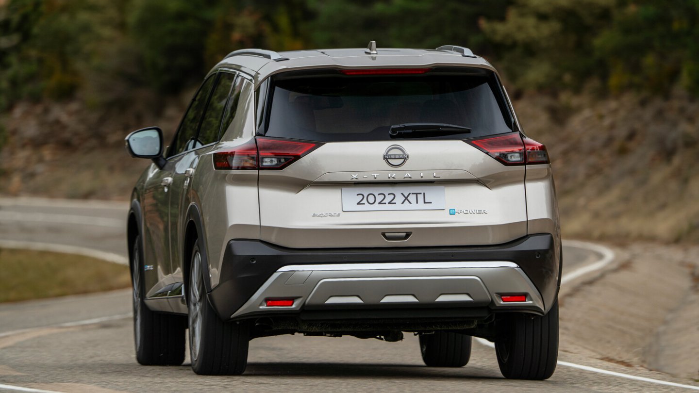 Der X-Trail e-Power kommt optional auch mit Allradantrieb. Der X-Trail e-Power kommt optional auch mit Allradantrieb.