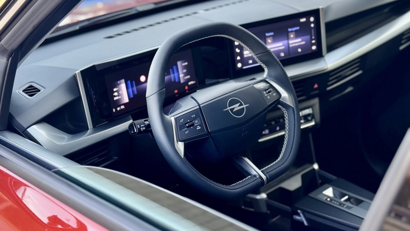 Mit dem Tech-Paket zieht das Infotainment-System auch in den Frontera Edition ein.