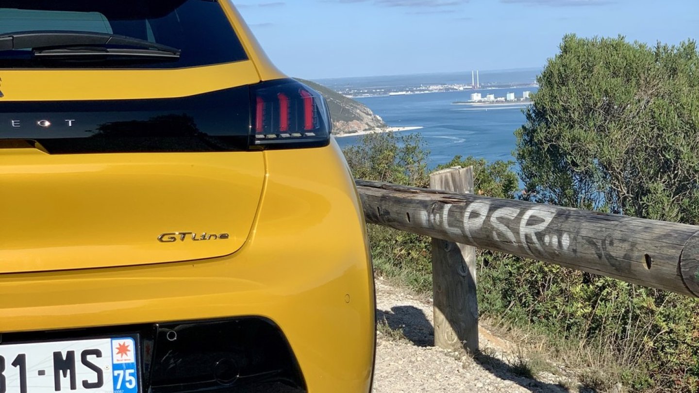 Das GT-Line-Paket schnürt Peugeot für den 208 Allure. Das GT-Line-Paket schnürt Peugeot für den 208 Allure.