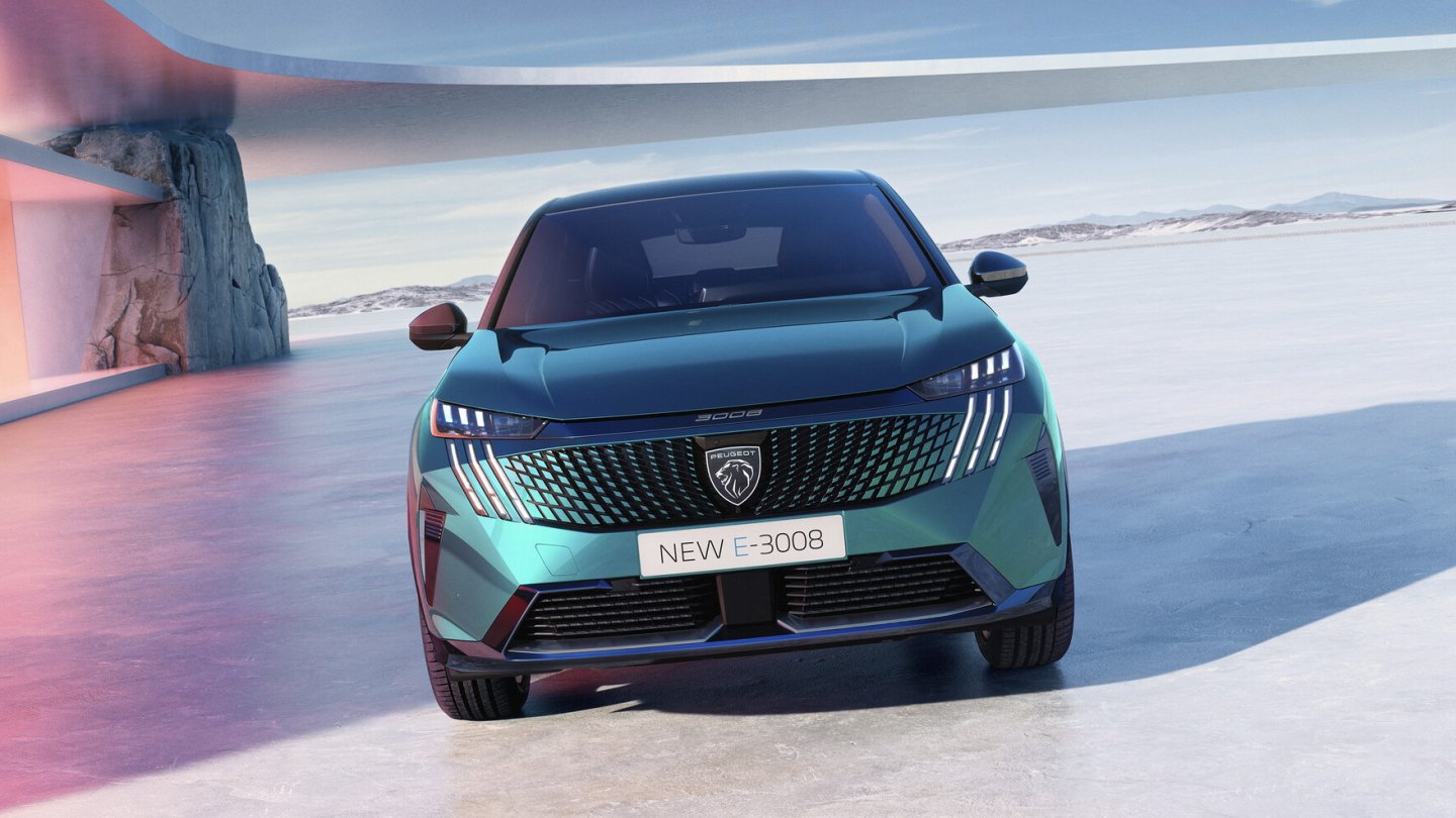 Erstmals kommt die neue Elektroauto-Plattform von Stellantis zum Einsatz. Erstmals kommt die neue Elektroauto-Plattform von Stellantis zum Einsatz.