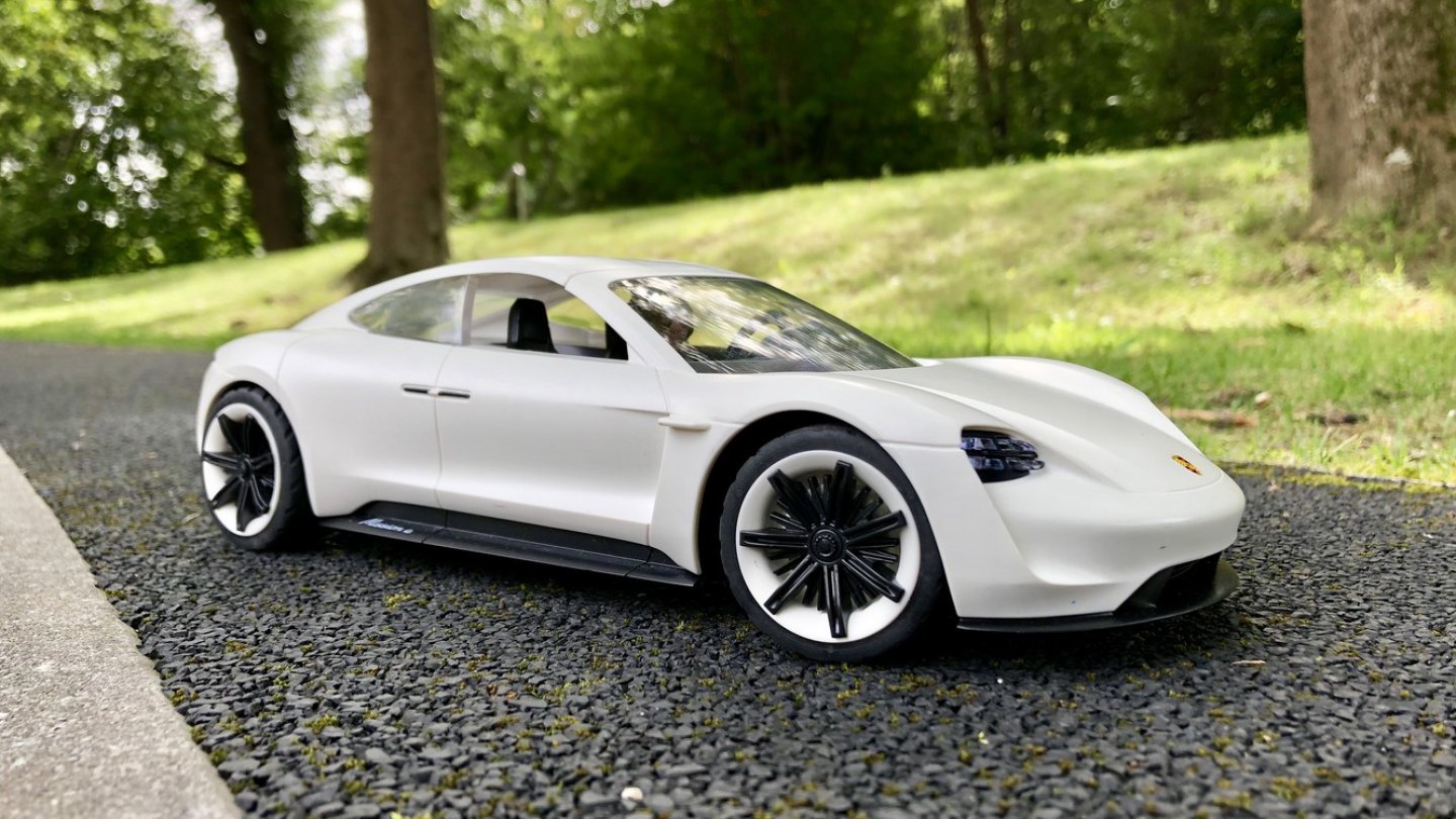 Porsche Mission E von Playmobil