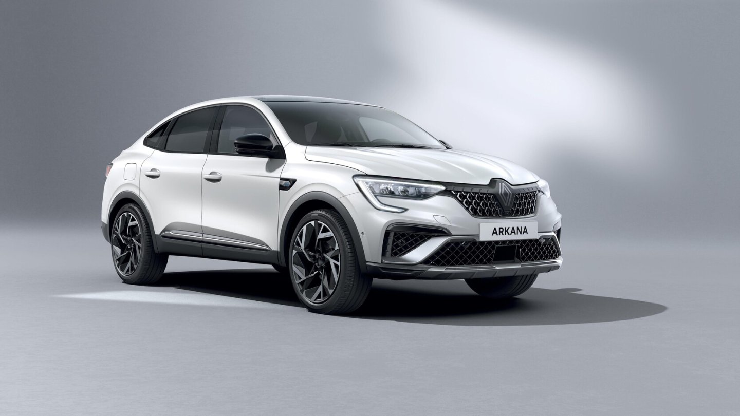 Als Esprit Alpine wird der Arkana 2.600 Euro günstiger als der bisherige R.S. Line. Als Esprit Alpine wird der Arkana 2.600 Euro günstiger als der bisherige R.S. Line.
