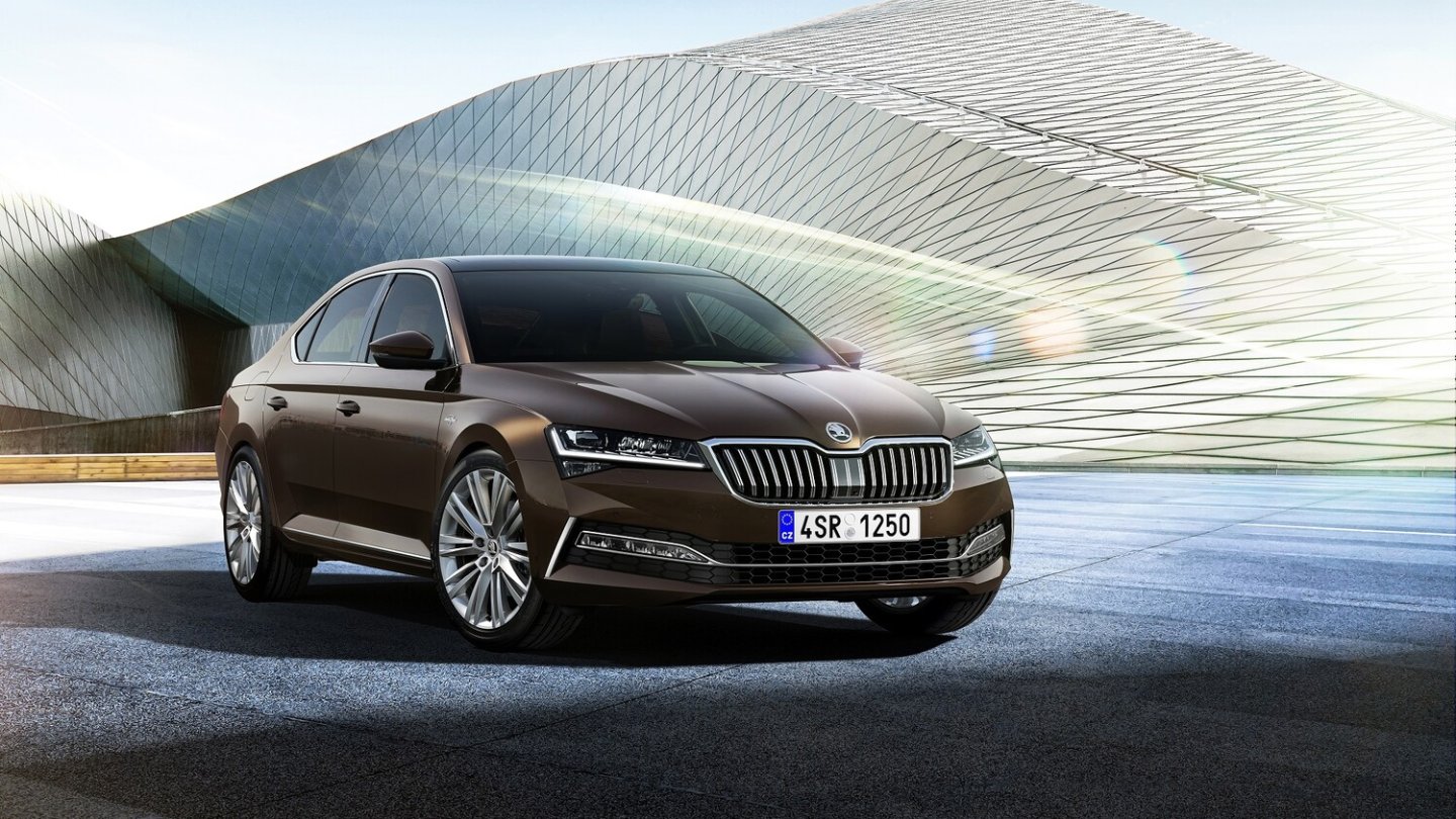 Skoda Superb Modelljahr 2021