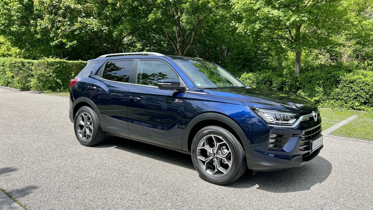 Der Korando als Benziner mit 163 PS. Der Korando als Benziner mit 163 PS.