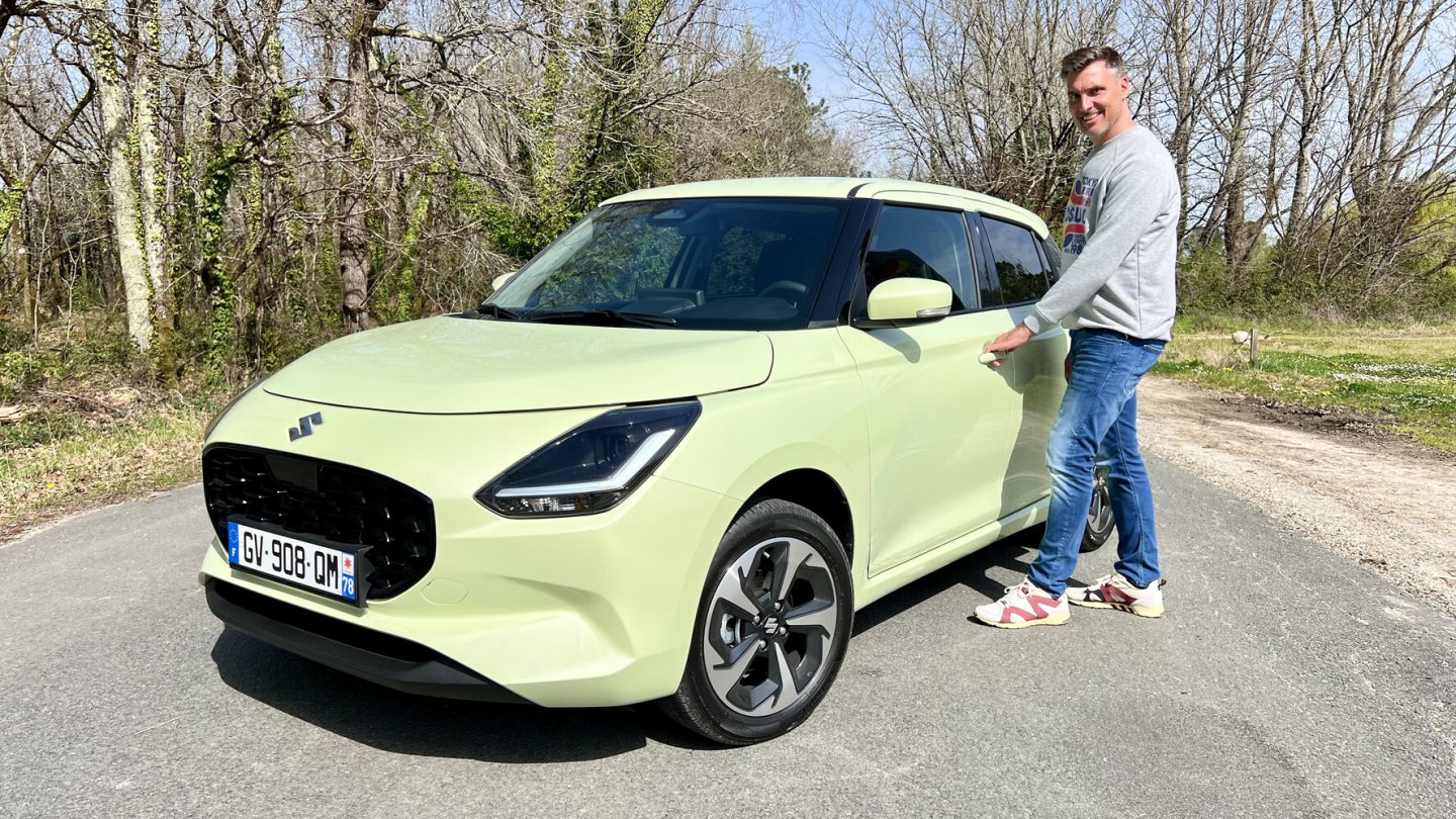 Suzuki stellt mit dem neuen Swift seine langjährige Kleinwagenkompetenz erneut unter Beweis. Suzuki stellt mit dem neuen Swift seine langjährige Kleinwagenkompetenz erneut unter Beweis.
