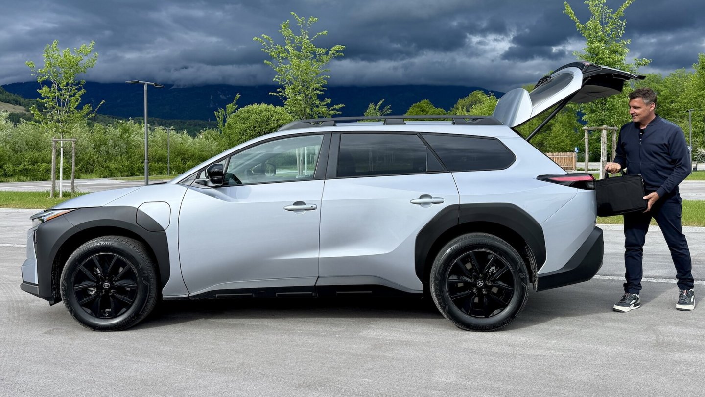 Der Toyota bZ4X Touring gefällt mit seinem schlüsseigen Konzept. Wie er in den Alltag passt, klärt ein späterer Test.