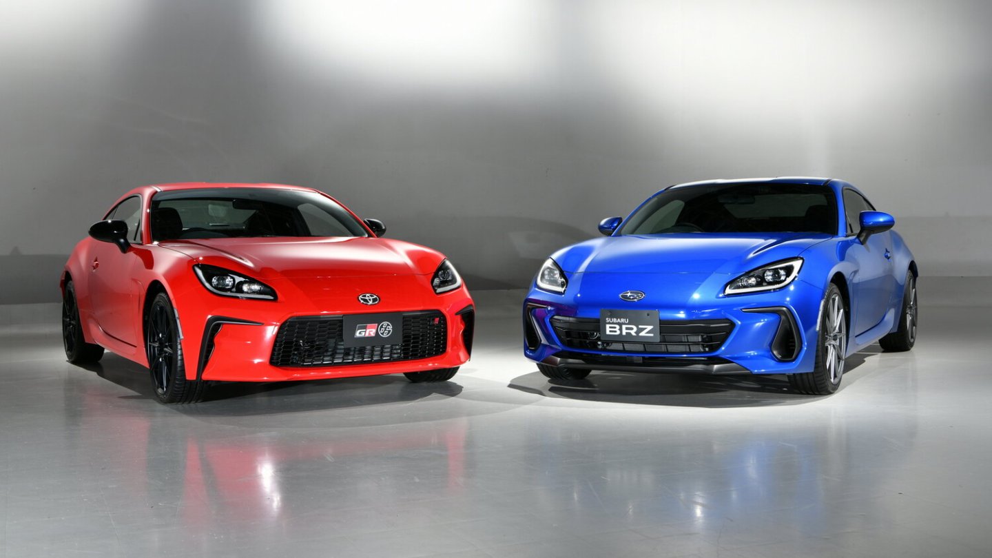 Der Toyota GR86 (links) kommt zu uns, der Subaru BRZ nicht. Der Toyota GR86 (links) kommt zu uns, der Subaru BRZ nicht.