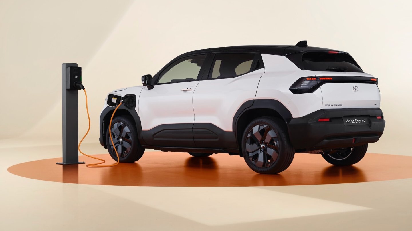 Der neue Elektro-Toyota wird in Indien gebaut. Der neue Elektro-Toyota wird in Indien gebaut.