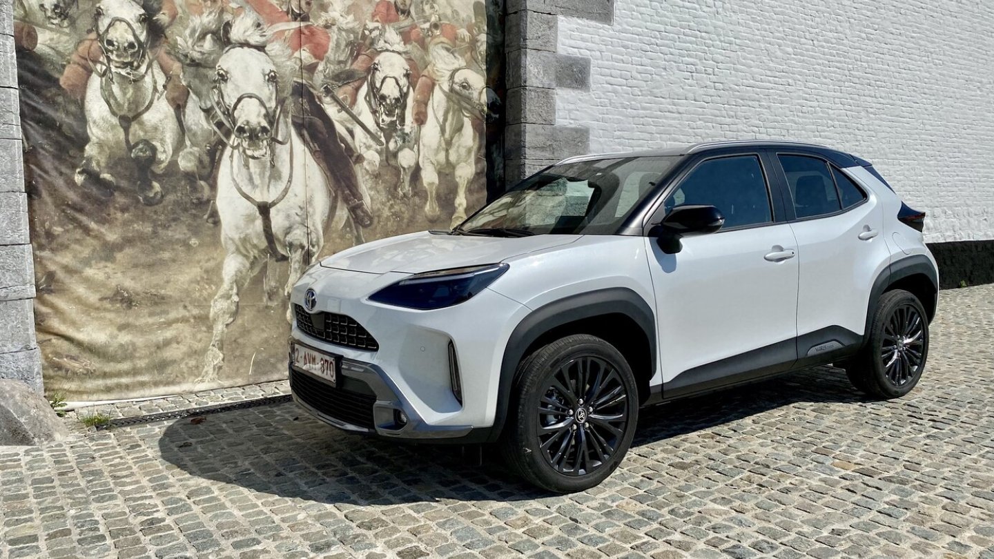 Den neuen Yaris Cross gibt es in sieben Ausstattungslinien. Den neuen Yaris Cross gibt es in sieben Ausstattungslinien.