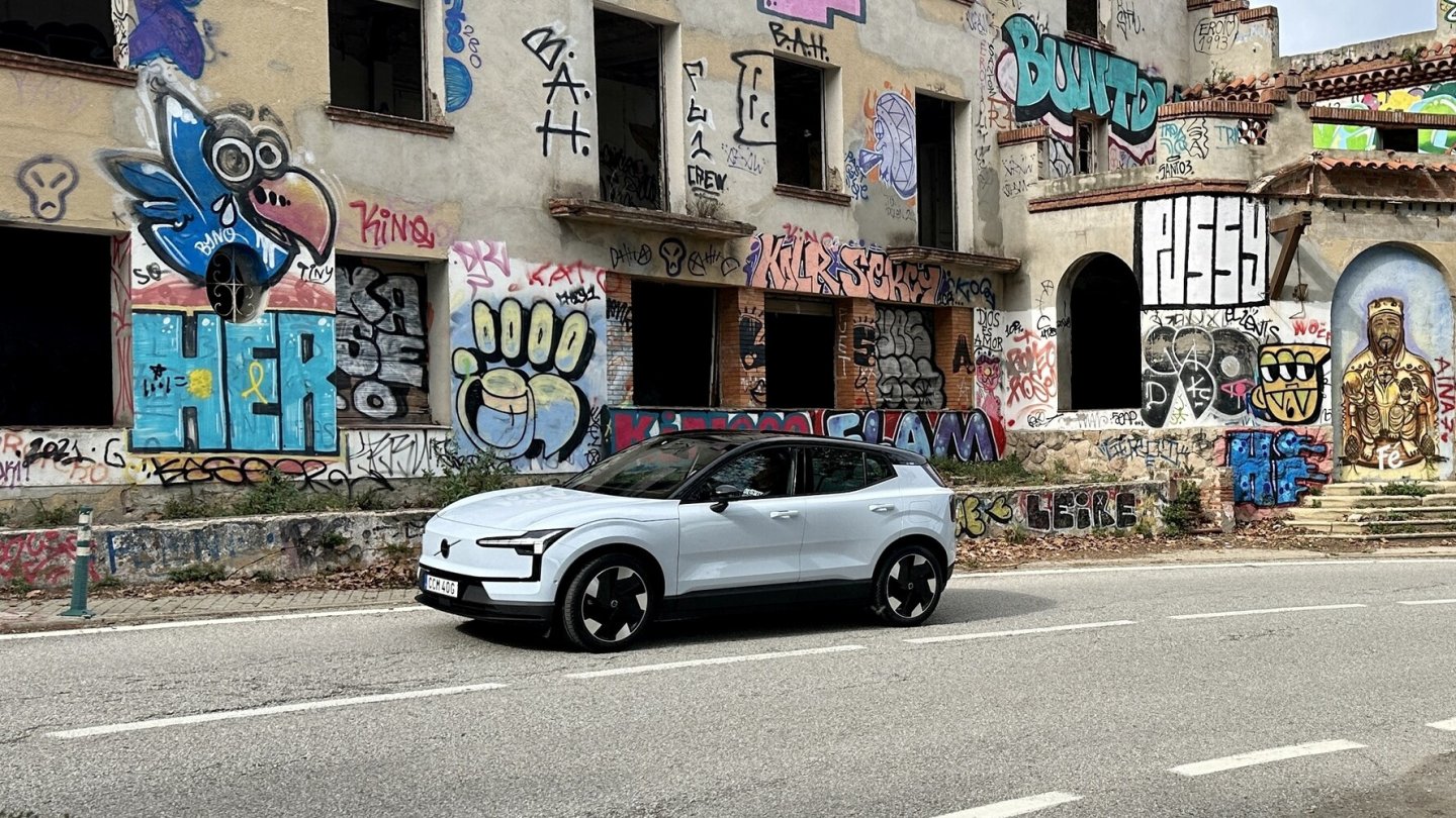 Der kompakte EX30 ist der meistverkaufte Elektro-Volvo in Deutschland. Der kompakte EX30 ist der meistverkaufte Elektro-Volvo in Deutschland.