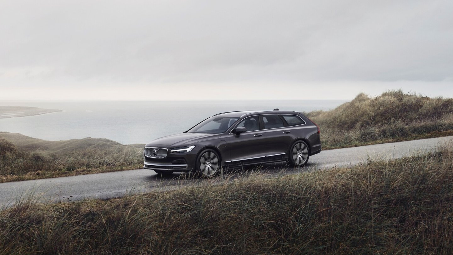 Der größte Volvo-Kombi ist der V90. Der größte Volvo-Kombi ist der V90.