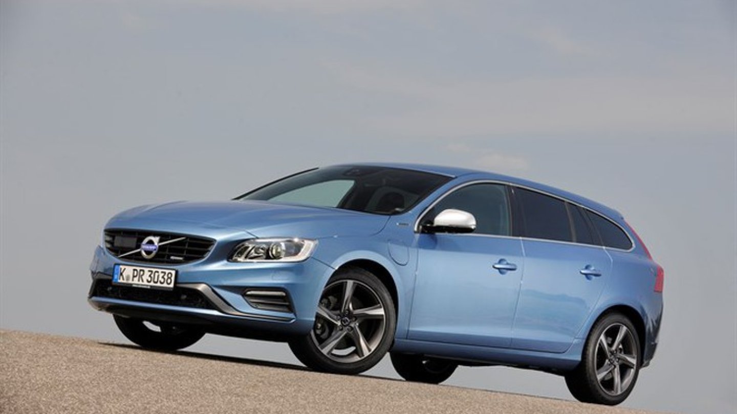 S60 und V60 (Bild) gibt es nun auch mit 122PS-Basisbenziner S60 und V60 (Bild) gibt es nun auch mit 122PS-Basisbenziner