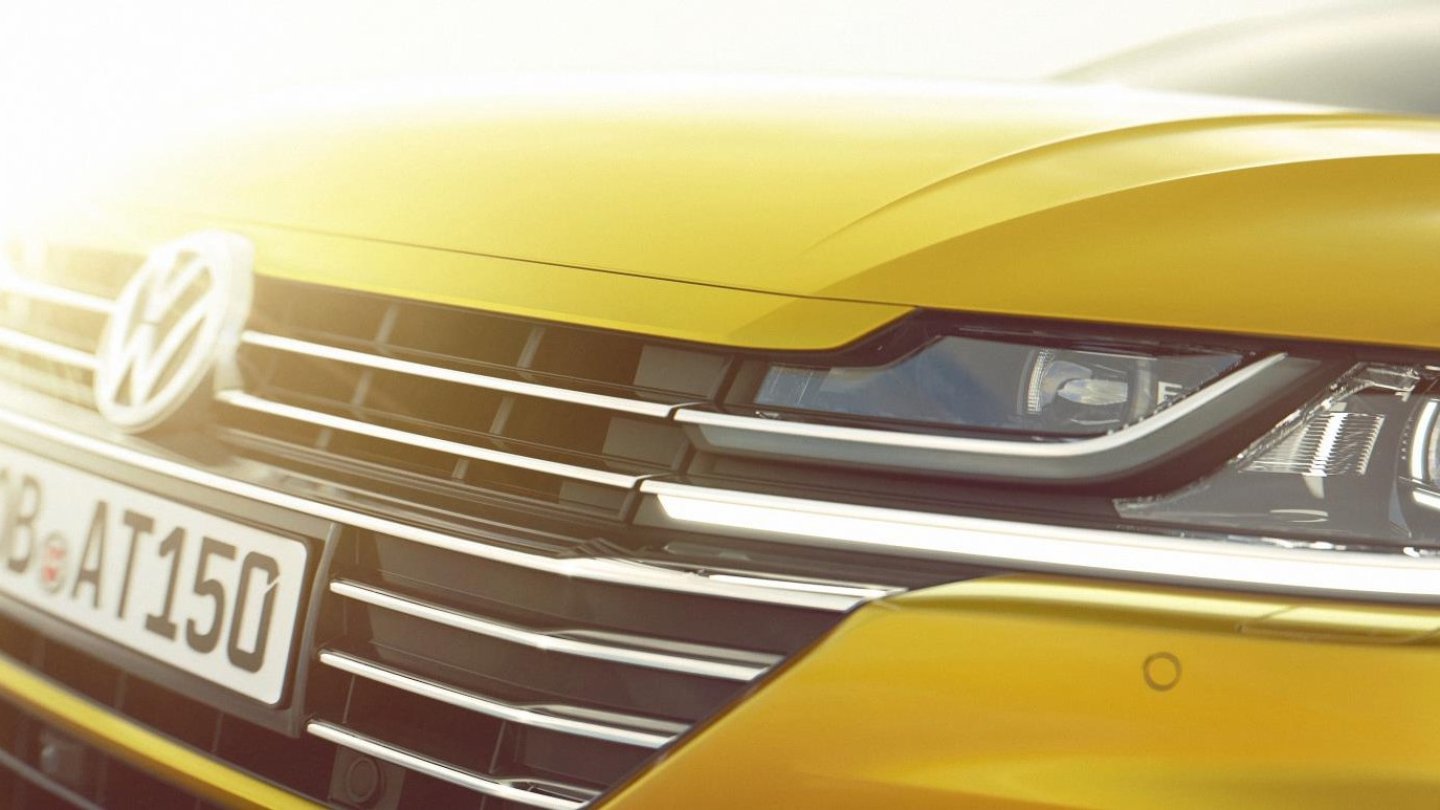 VW Arteon vor der Premiere