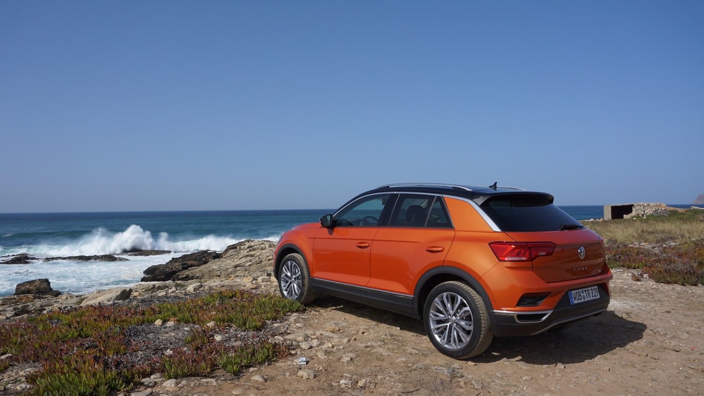 Energetic Orange steht dem T-Roc sehr gut. Energetic Orange steht dem T-Roc sehr gut.